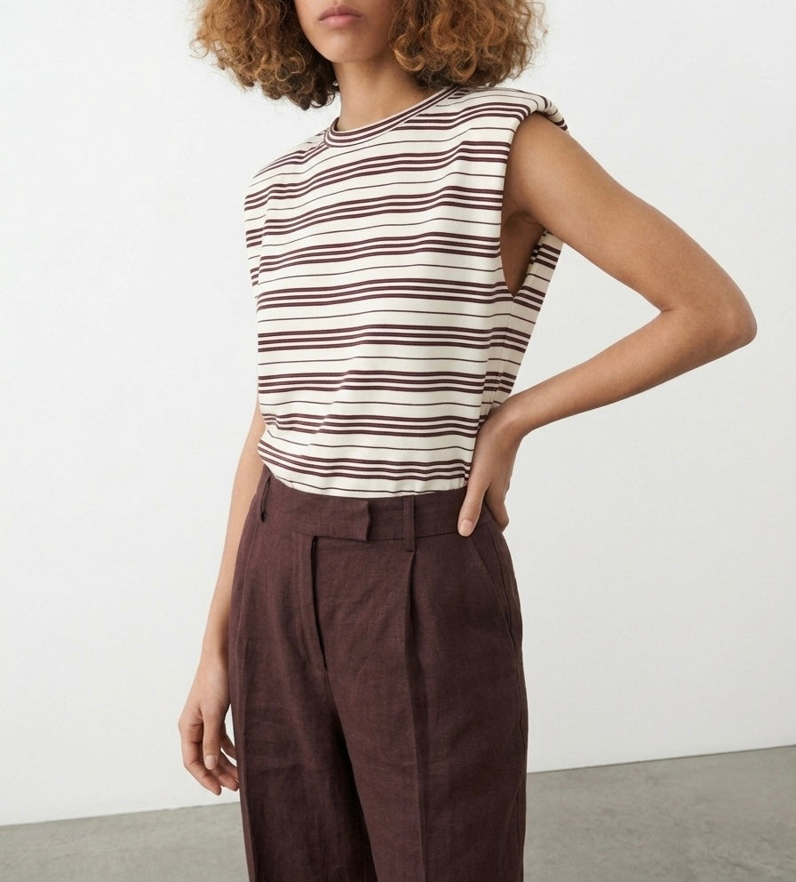 Camiseta burgundy hombreras