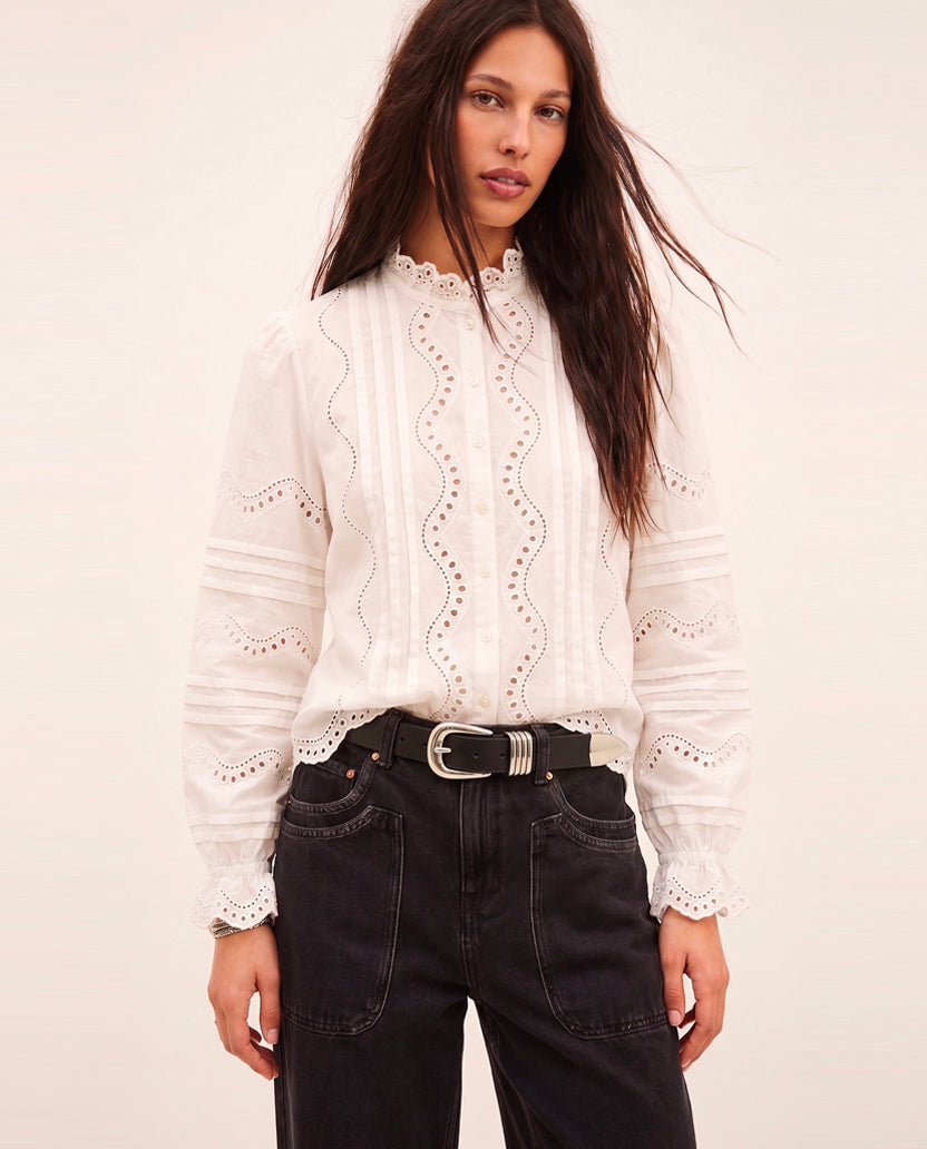 Camisa romántica blanca